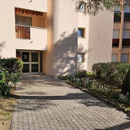 Apartman La Louisiane 2p Rdj Pool *